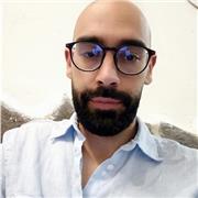 Docente di chimica impartisce lezioni